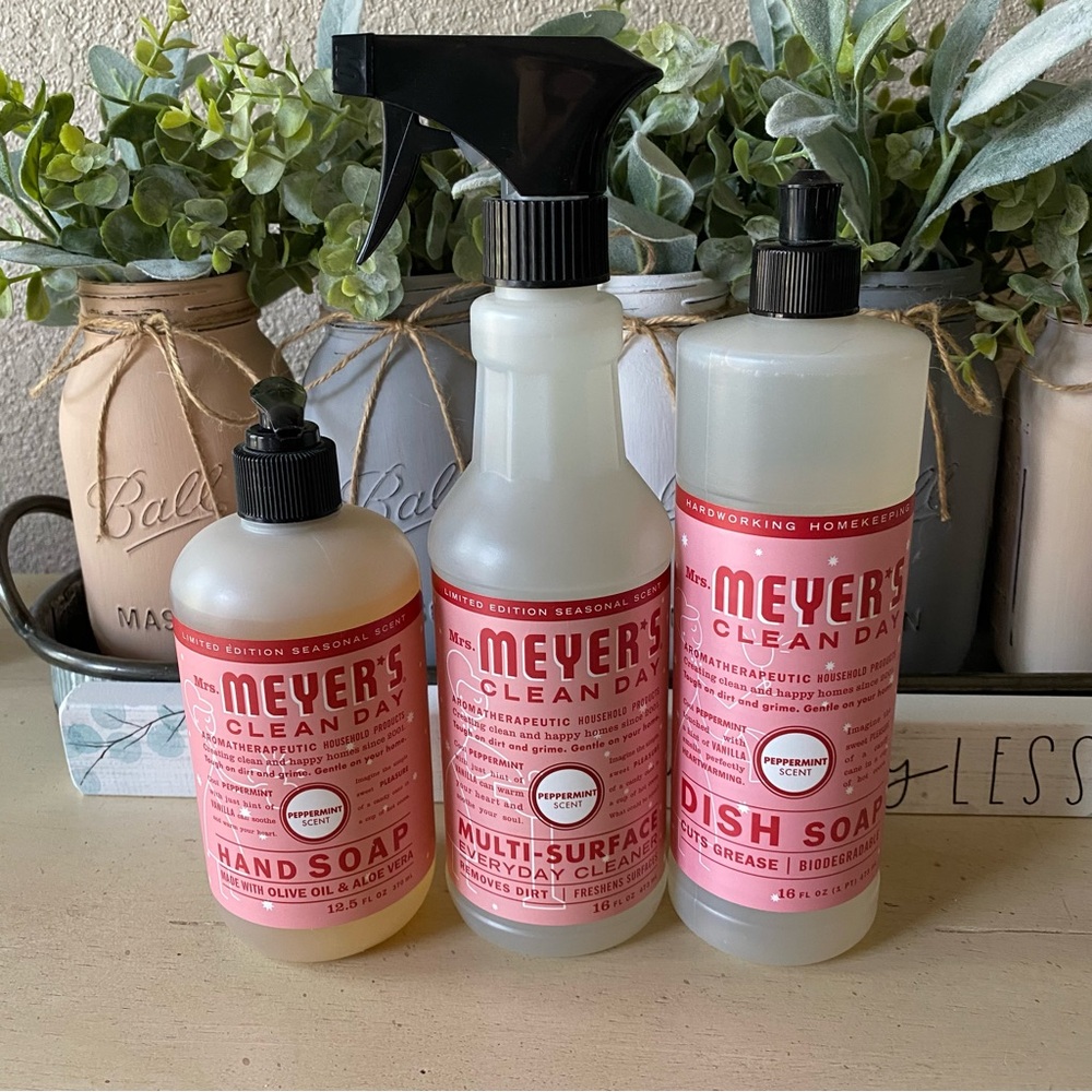 Mrs Meyers Peppermint limited edition set